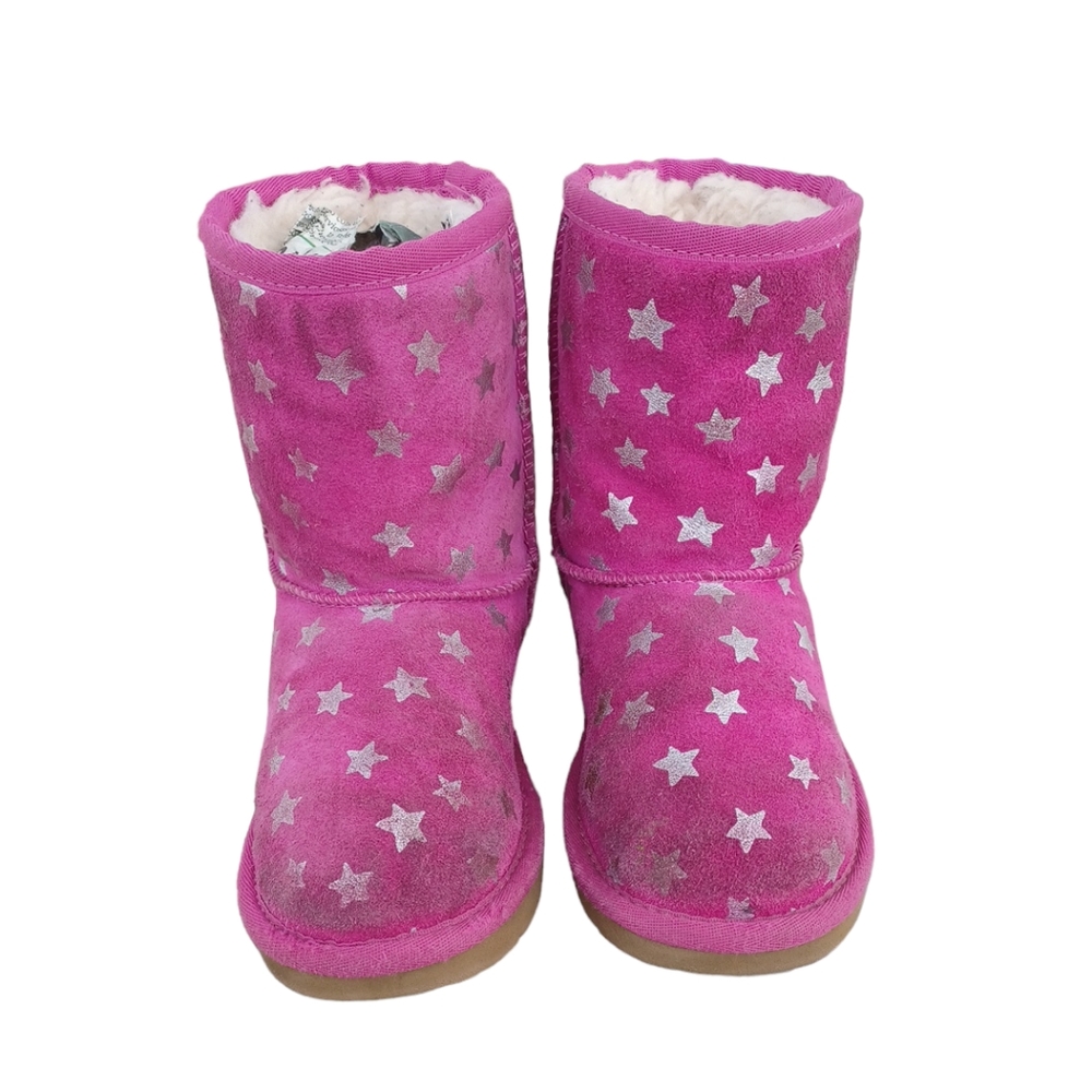 UGG CLASSIC SHORT II STARS BOOTS